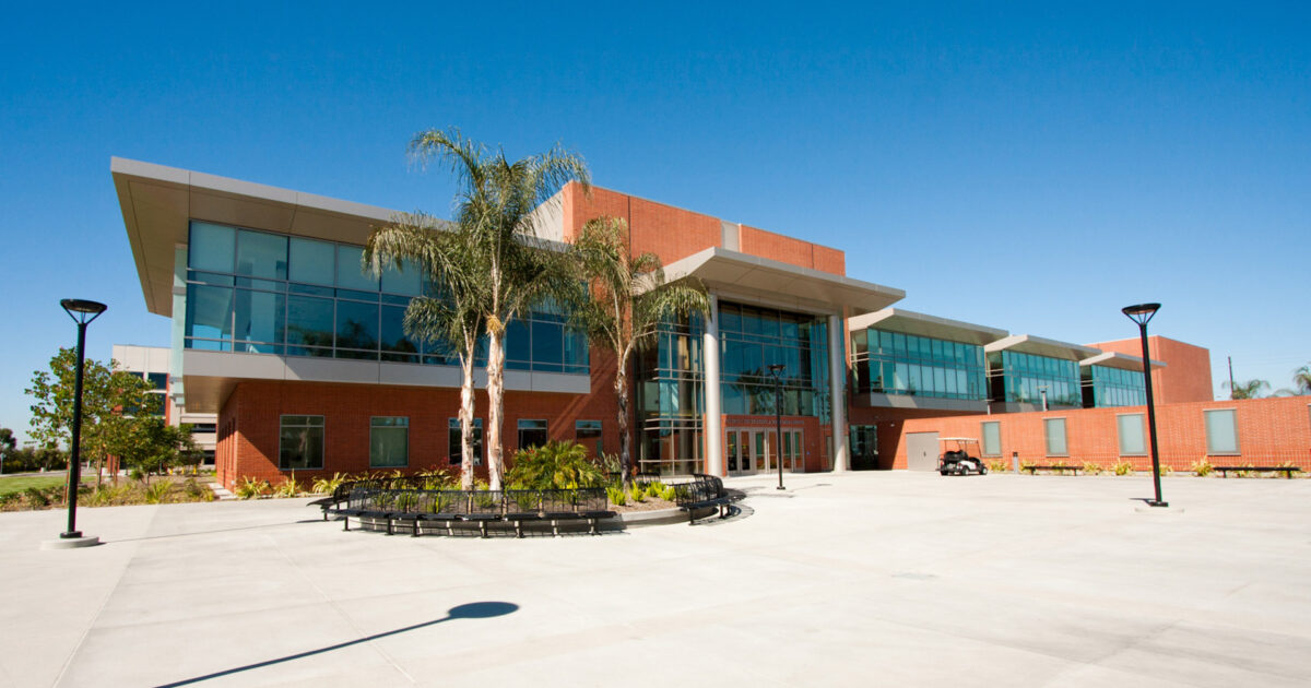 CSULB, Student Recreation Center | P2S